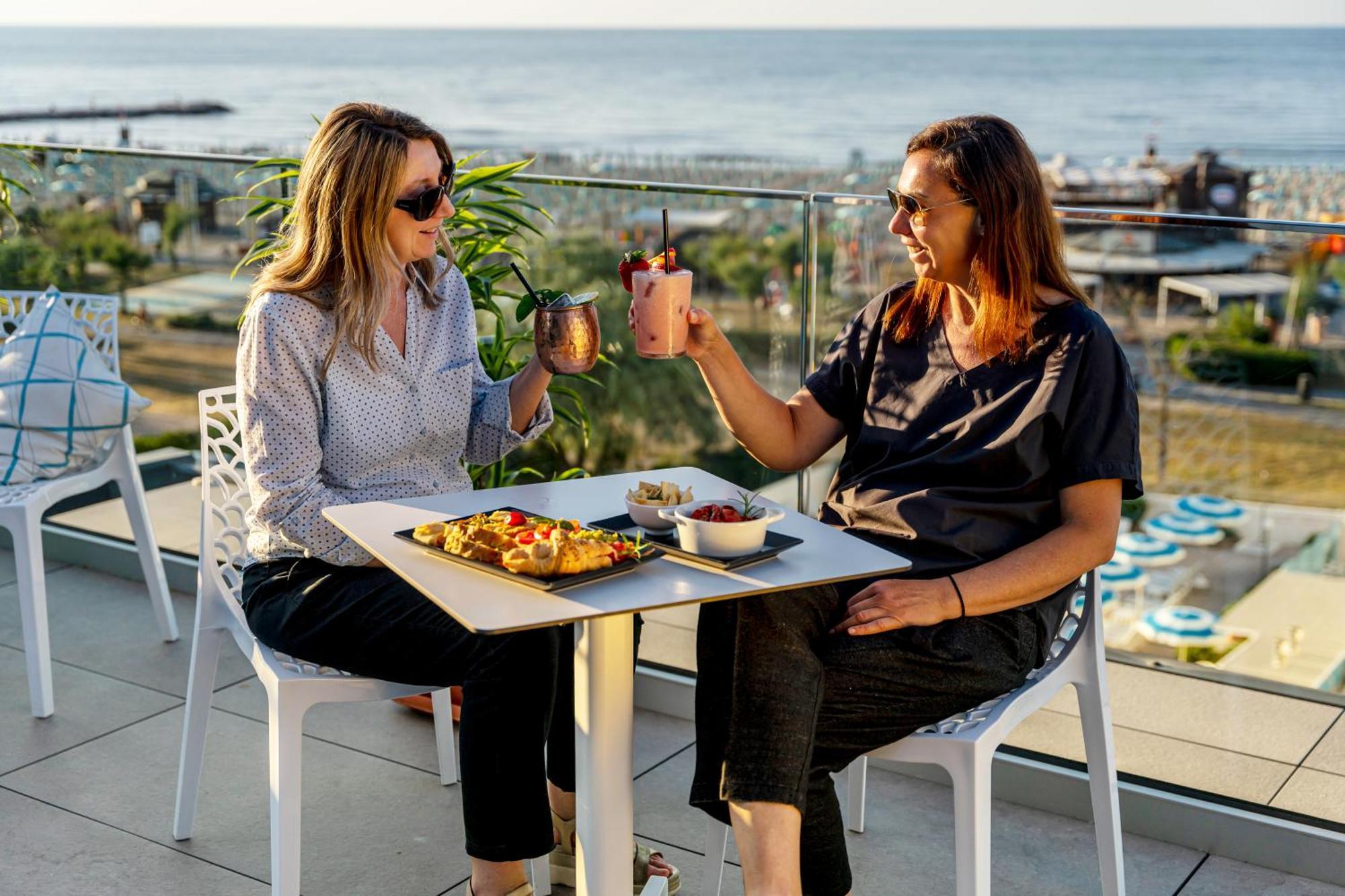 Hotel Maria Serena Rimini Eksteriør billede